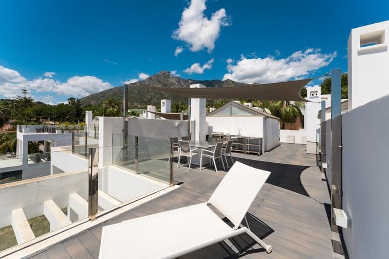 3 soveværelse Byhus til leje i Marbella med swimmingpool garage - € 12.000 (Ref: 10044381)