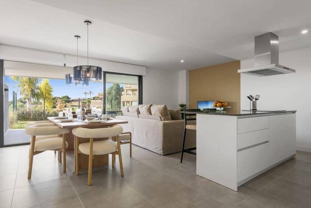 3 makuuhuone Huoneisto vuokrattavana paikassa Estepona mukana uima-altaan 
autotalli - 3 000 € (Ref: 10046758)