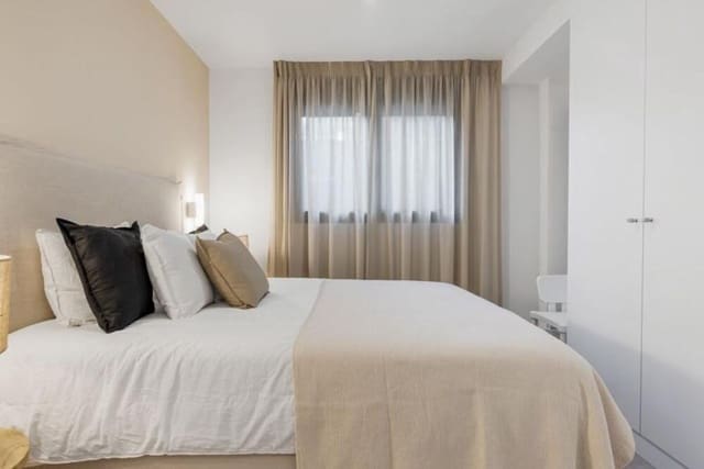 3 Zimmer Apartment zu vermieten in La Concha - Resina Golf, Estepona mit Pool Garage - 3.000 € (Ref: 10046758)