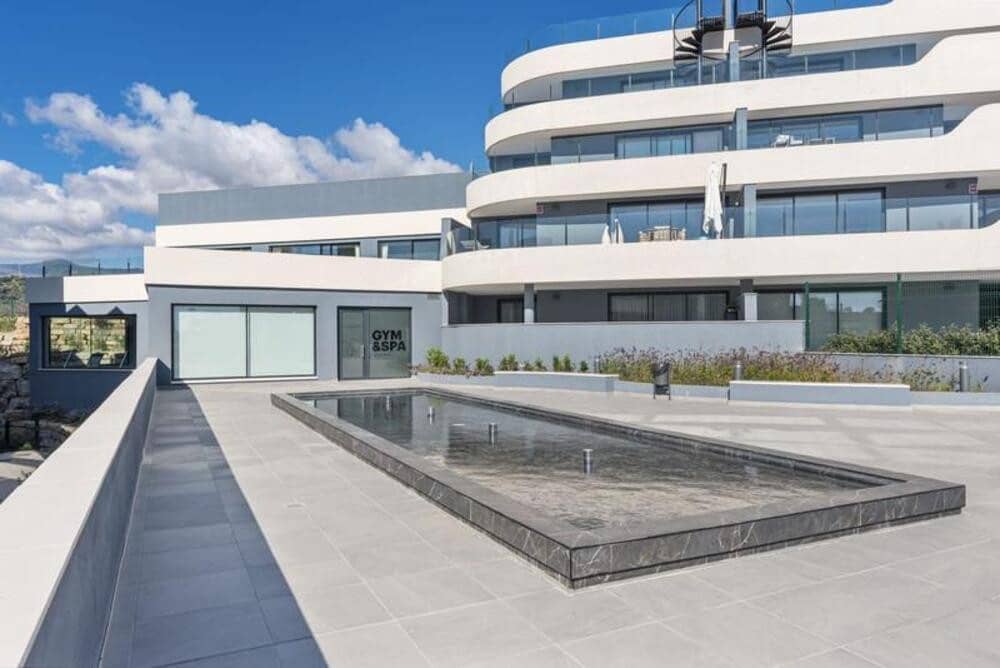 3 makuuhuone Huoneisto vuokrattavana paikassa Estepona mukana uima-altaan 
autotalli - 3 000 € (Ref: 10046758)
