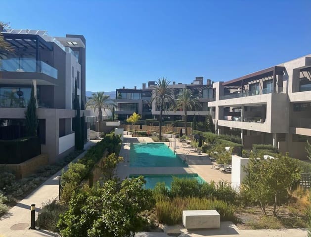 3 bedroom Apartment for rent in Cancelada, Estepona with pool garage - € 3,250 (Ref: 10046759)