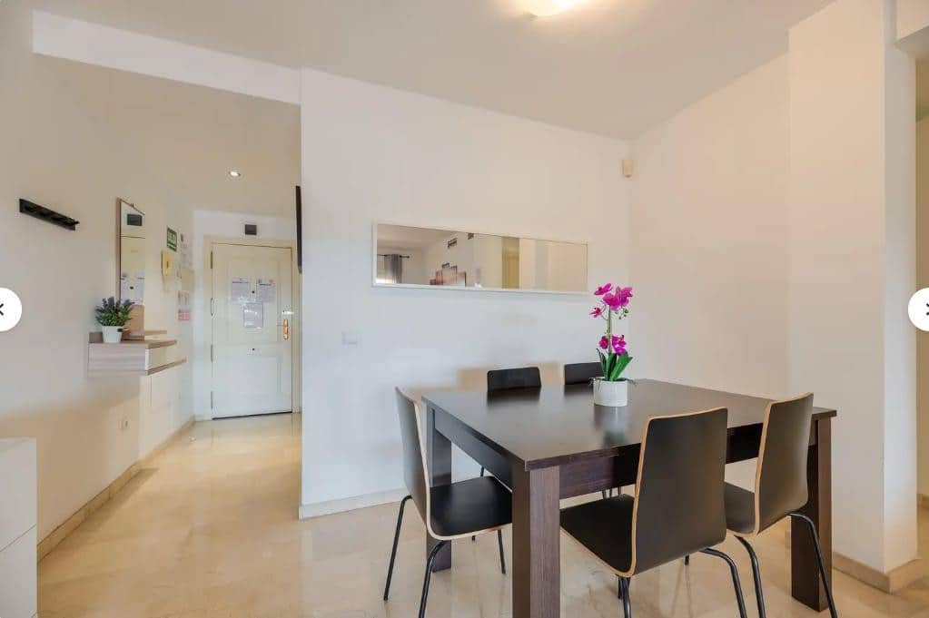 2 sovrum Lägenhet att hyra i San Pedro de Alcantara med garage - 1 750 € (Ref: 10046760)