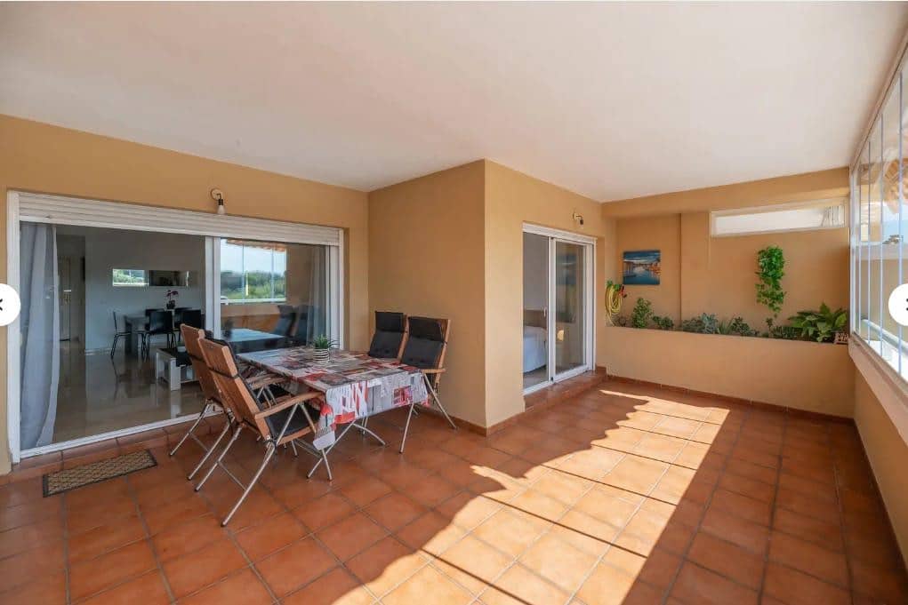 2 sovrum Lägenhet att hyra i San Pedro de Alcantara med garage - 1 750 € (Ref: 10046760)