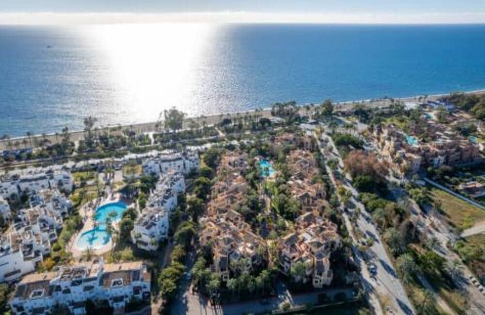 3 soveværelse Lejlighed til leje i San Pedro de Alcantara med swimmingpool garage - € 6.000 (Ref: 10048666)