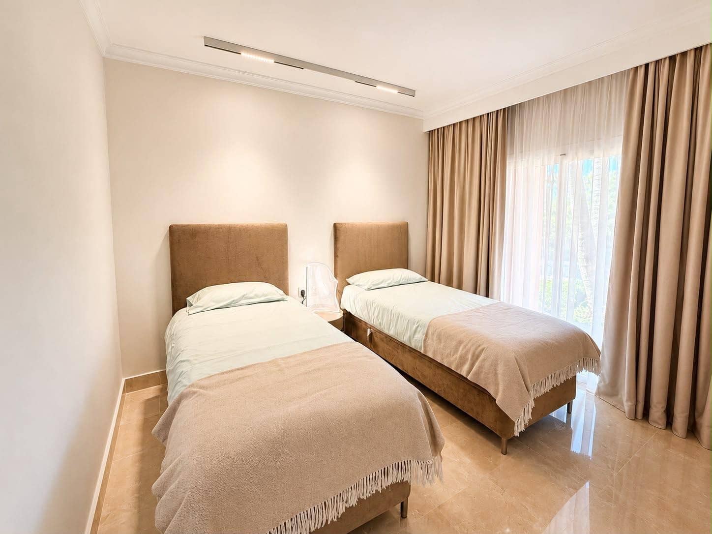 3 soveværelse Lejlighed til leje i San Pedro de Alcantara med swimmingpool garage - € 6.000 (Ref: 10048666)