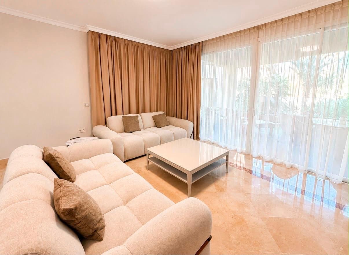 3 soveværelse Lejlighed til leje i San Pedro de Alcantara med swimmingpool garage - € 6.000 (Ref: 10048666)