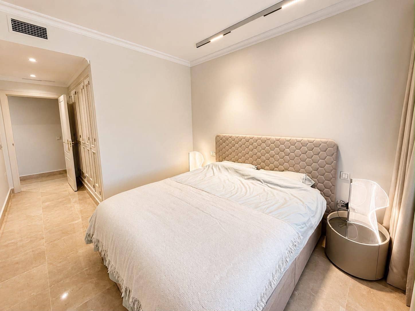 3 soveværelse Lejlighed til leje i San Pedro de Alcantara med swimmingpool garage - € 6.000 (Ref: 10048666)