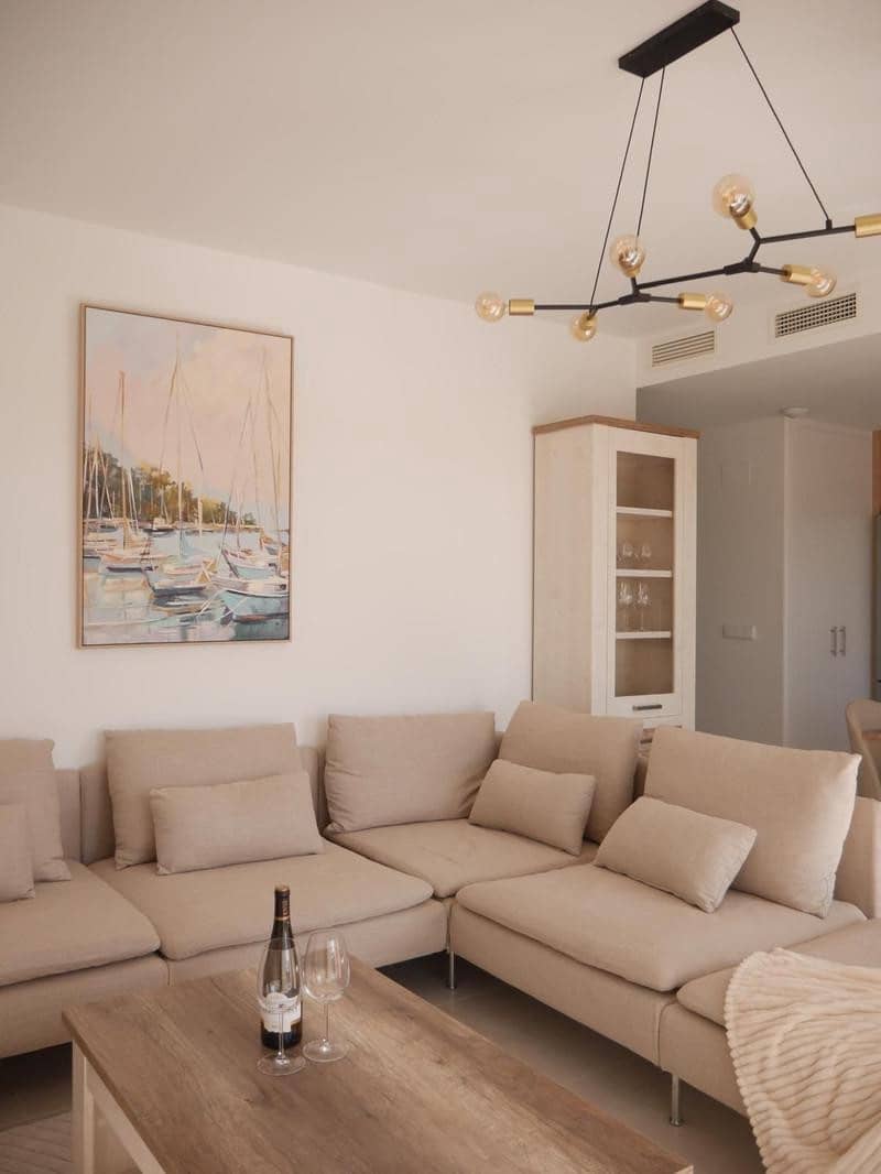 Appartement de 2 chambres à louer à New Golden Mile avec piscine garage - 2 800 € (Ref: 10054593)