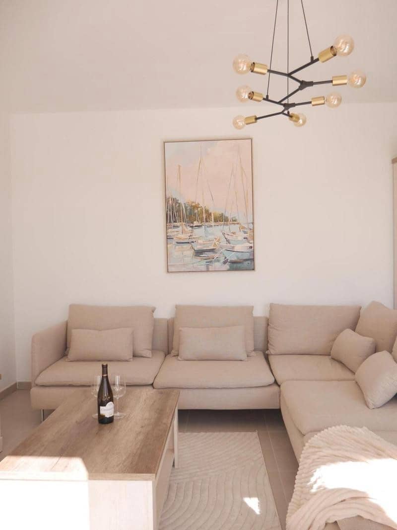 Appartement de 2 chambres à louer à New Golden Mile avec piscine garage - 2 800 € (Ref: 10054593)