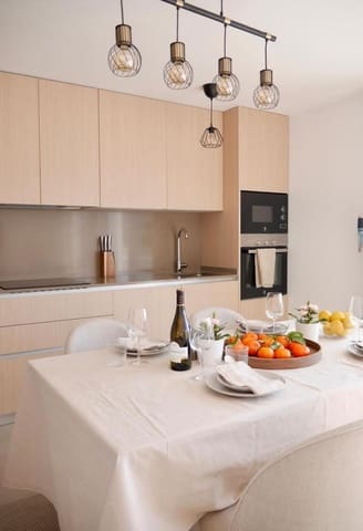 2 slaapkamer Appartement te huur in La Concha - Resina Golf, Estepona met zwembad garage - € 2.800 (Ref: 10054593)