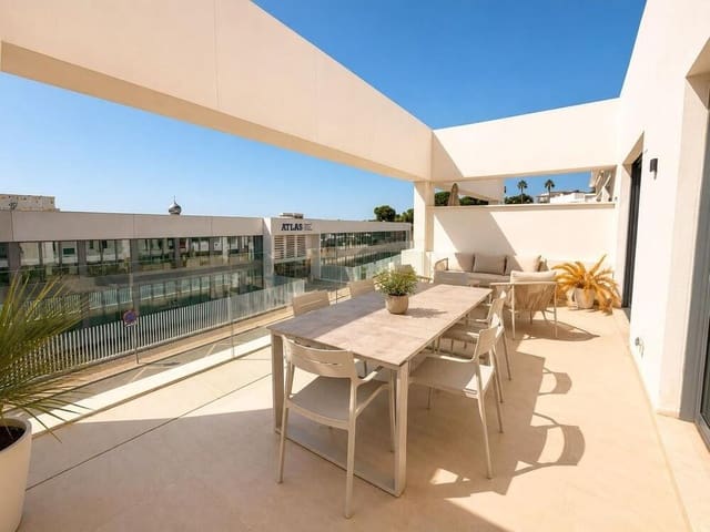 3 Zimmer Apartment zu vermieten in La Concha - Resina Golf, Estepona mit Pool Garage - 3.000 € (Ref: 10054594)