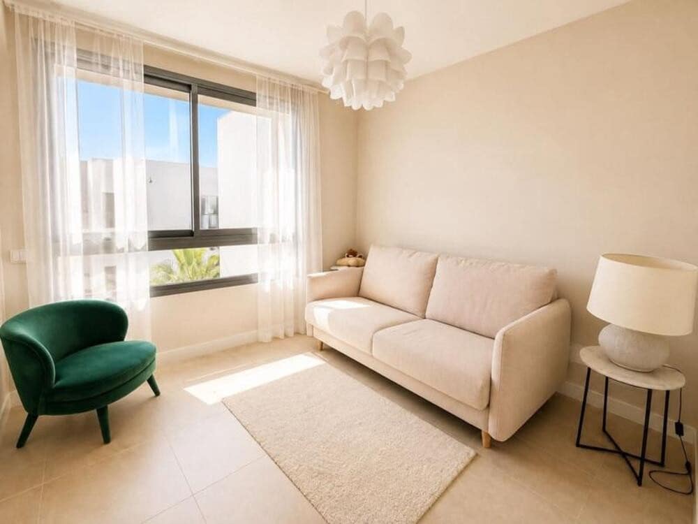 3 quarto Apartamento para arrendar em New Golden Mile com piscina garagem - 3 000 € (Ref: 10054594)