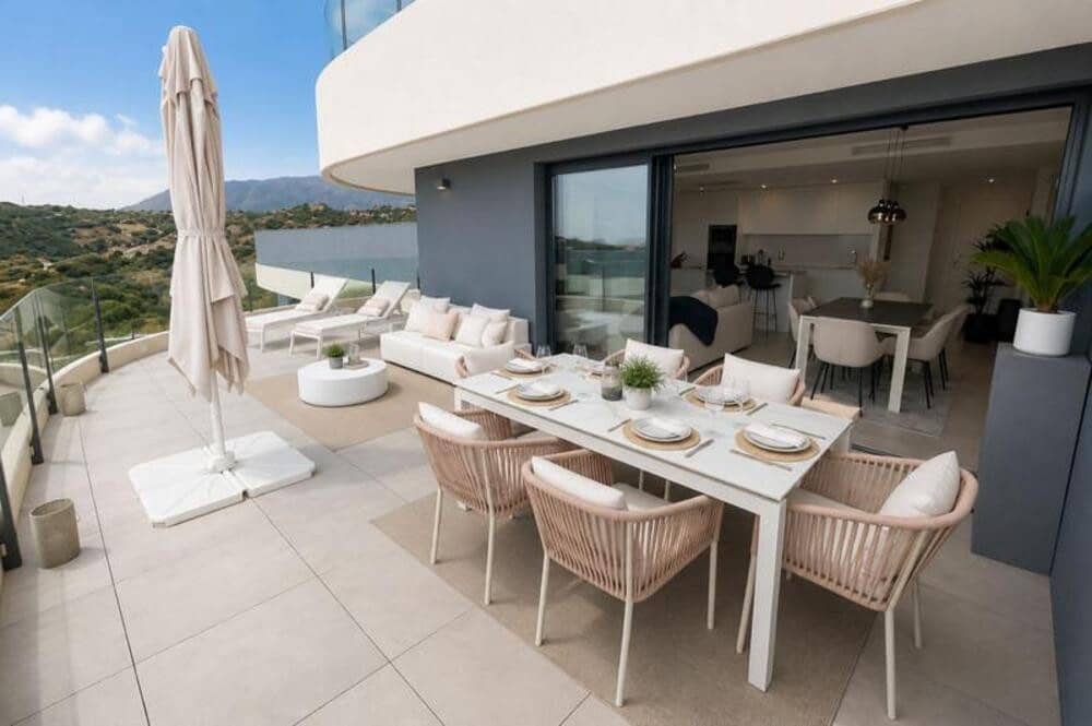 3 soveværelse Lejlighed til leje i Estepona med swimmingpool garage - € 3.300 (Ref: 10057935)