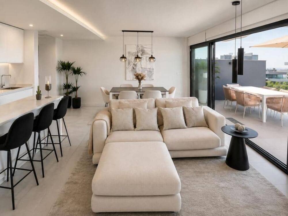 3 soveværelse Lejlighed til leje i Estepona med swimmingpool garage - € 3.300 (Ref: 10057935)