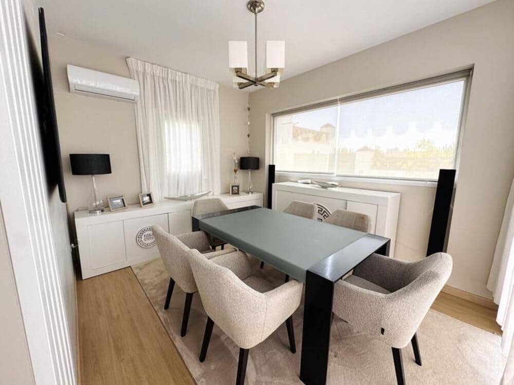 5 soveværelse Villa til leje i New Golden Mile med swimmingpool garage - € 4.500 (Ref: 10057936)