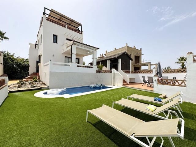 5 soveværelse Villa til leje i La Concha - Resina Golf, Estepona med swimmingpool garage - € 4.500 (Ref: 10057936)