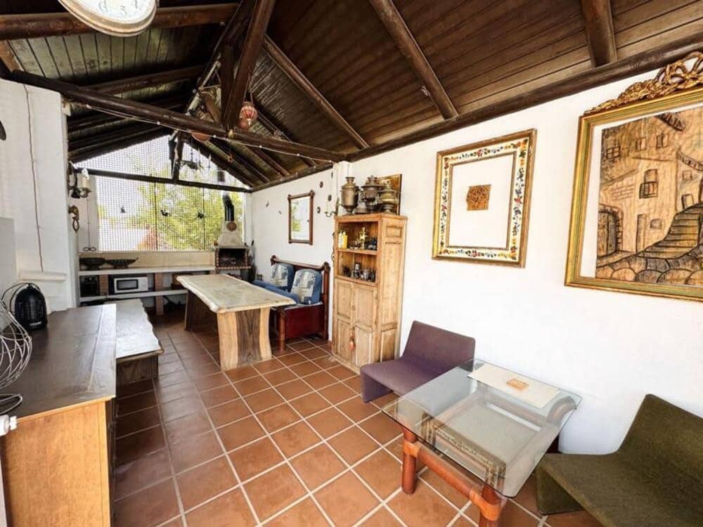 5 soveværelse Villa til leje i New Golden Mile med swimmingpool garage - € 4.500 (Ref: 10057936)