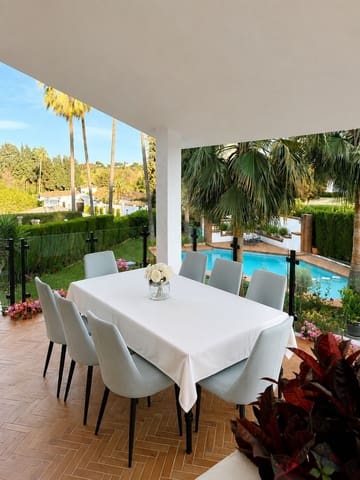 Chalet de 8 habitaciones en El Paraíso, Benahavís en venta con piscina garaje - 2.500.000 € (Ref: 10057937)