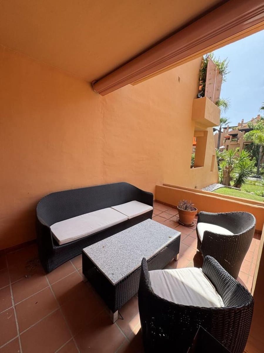 2 Zimmer Apartment zu vermieten in San Pedro de Alcantara mit Pool Garage - 3.500 € (Ref: 10057938)