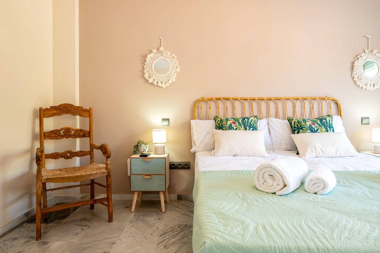 4 bedroom Semi-detached Villa for sale in Marbella with pool garage - € 740,000 (Ref: 10057939)