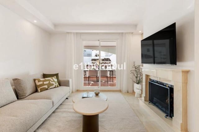 2 Zimmer Apartment zu verkaufen in Los Naranjos, Marbella mit Pool Garage - 595.000 € (Ref: 10061175)