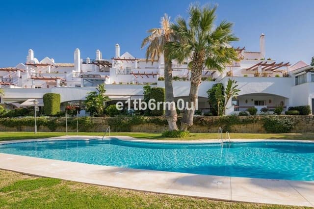 2 Zimmer Apartment zu verkaufen in Los Naranjos, Marbella mit Pool Garage - 595.000 € (Ref: 10061175)