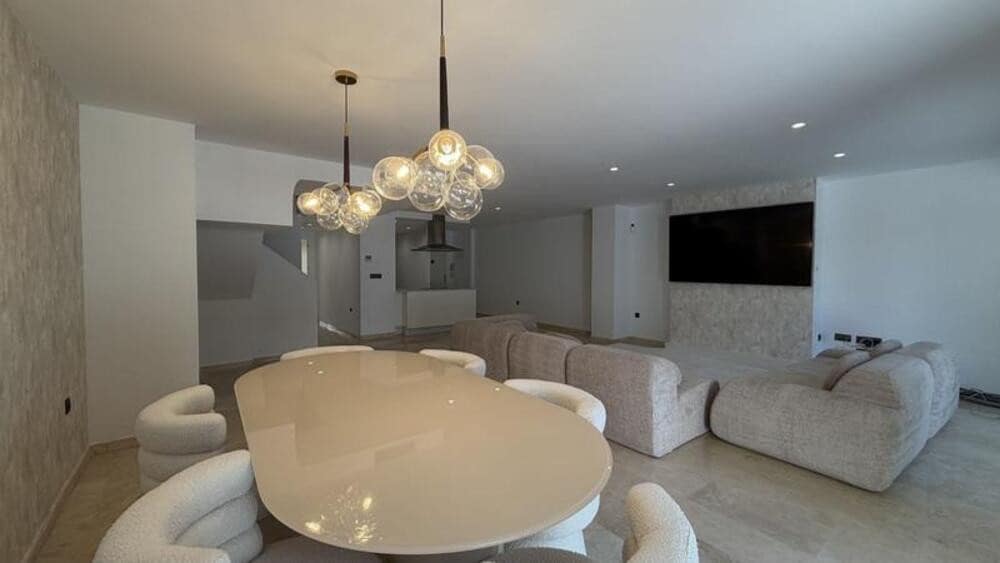 3 sypialnia Penthouse na sprzedaż w Guadalmina z basenem garażem - 850 000 € (Ref: 10061178)