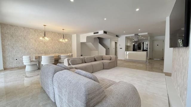 3 sypialnia Penthouse na sprzedaż w Guadalmina Alta, Marbella z basenem garażem - 850 000 € (Ref: 10061178)