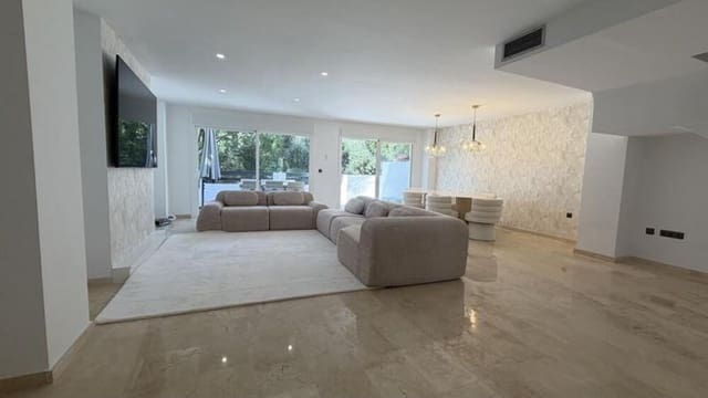 3 sypialnia Penthouse na sprzedaż w Guadalmina Alta, Marbella z basenem garażem - 850 000 € (Ref: 10061178)