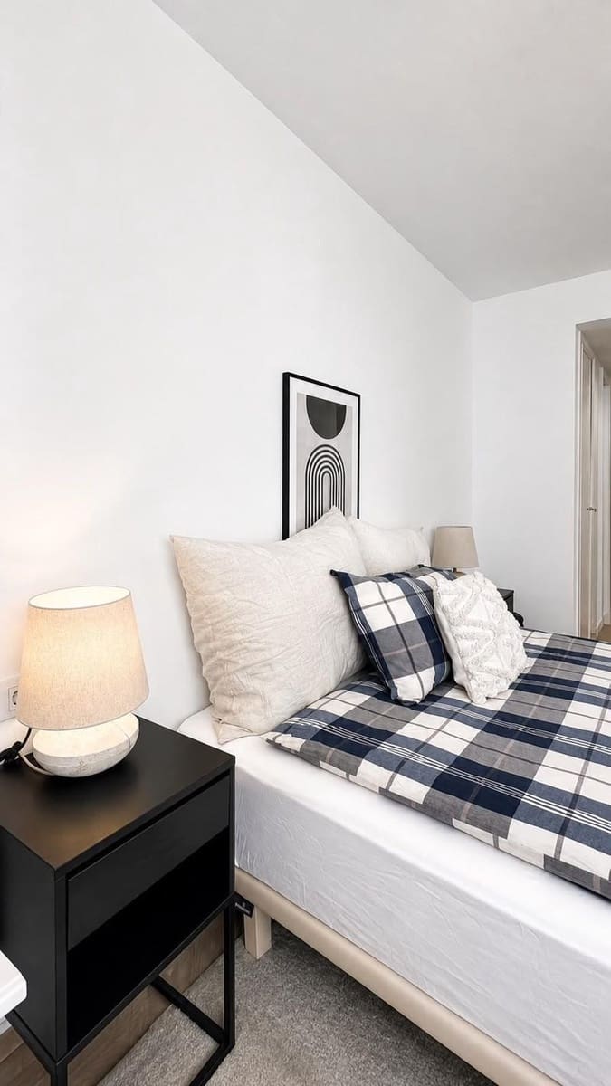 2 Zimmer Apartment zu vermieten in Marbella mit Pool Garage - 2.300 € (Ref: 10061180)