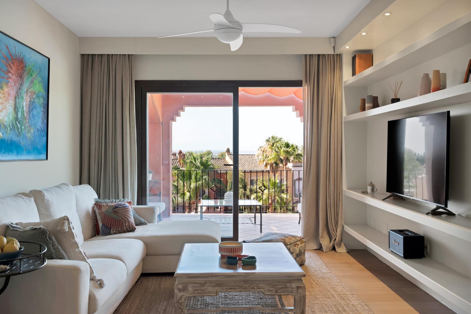 2 sypialnia Penthouse do wynajęcia w Marbella z basenem garażem - 3 700 € (Ref: 10061181)