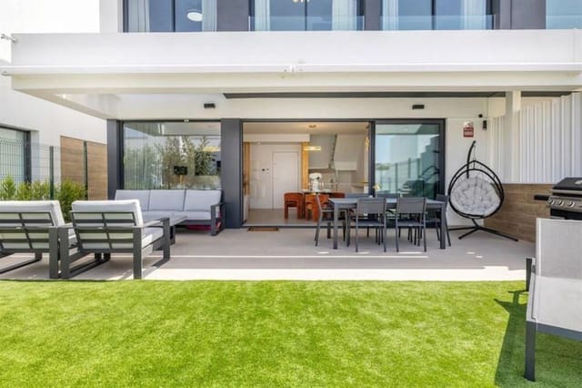 Pareado de 4 habitaciones en Nueva Atalaya, Estepona en alquiler con piscina garaje - 5.000 € (Ref: 10063702)