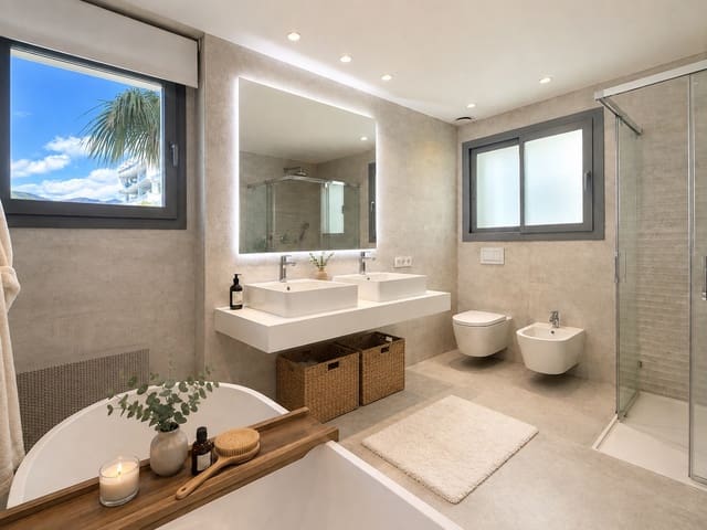 3 soverom Leilighet til leie i Bahía de Marbella, Marbella med svømmebasseng garasje - € 5 500 (Ref: 10063703)