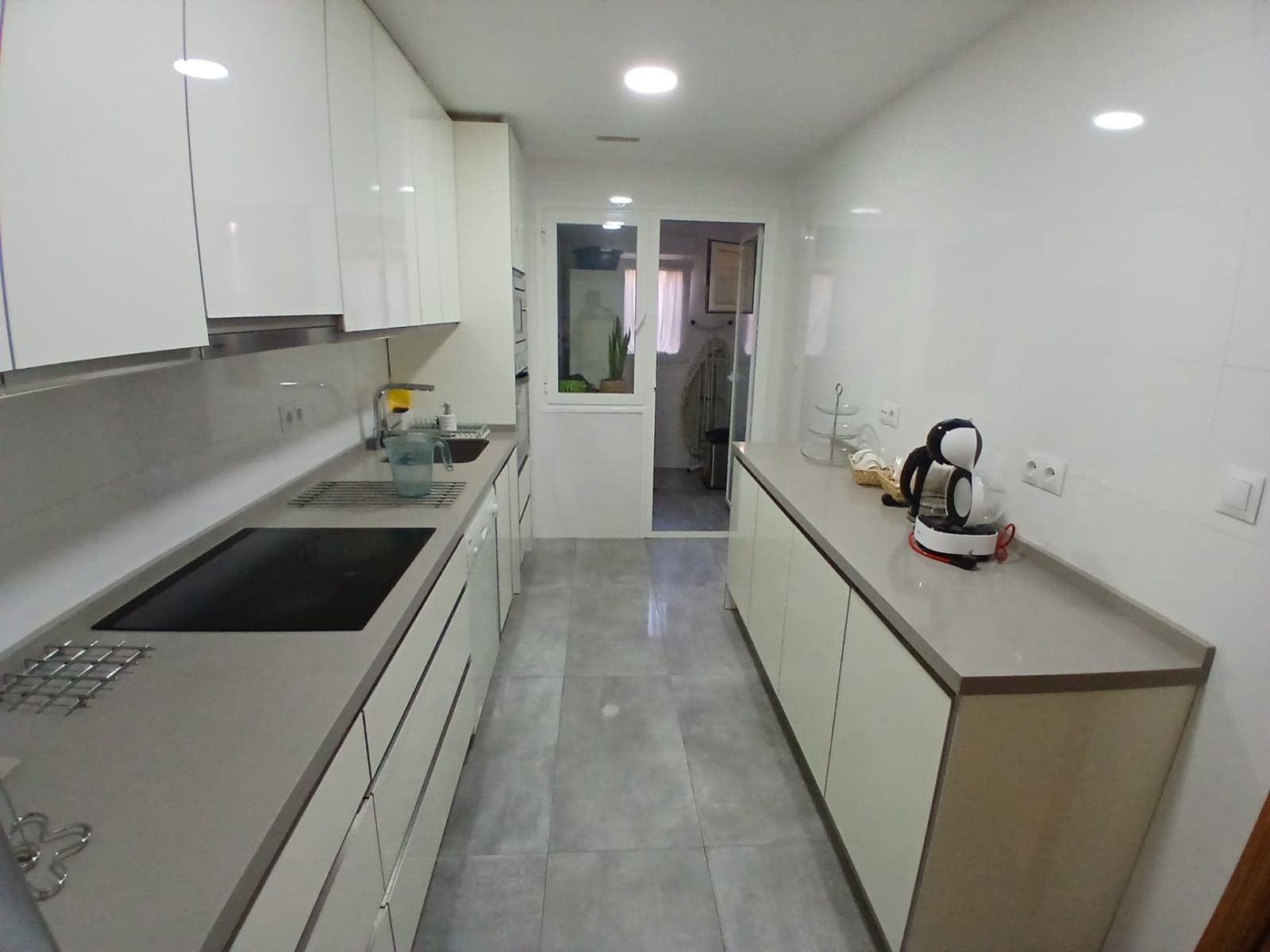 2 camera da letto Appartamento da affittare in Guadalmina con piscina garage - 2.050 € (Rif: 10067137)