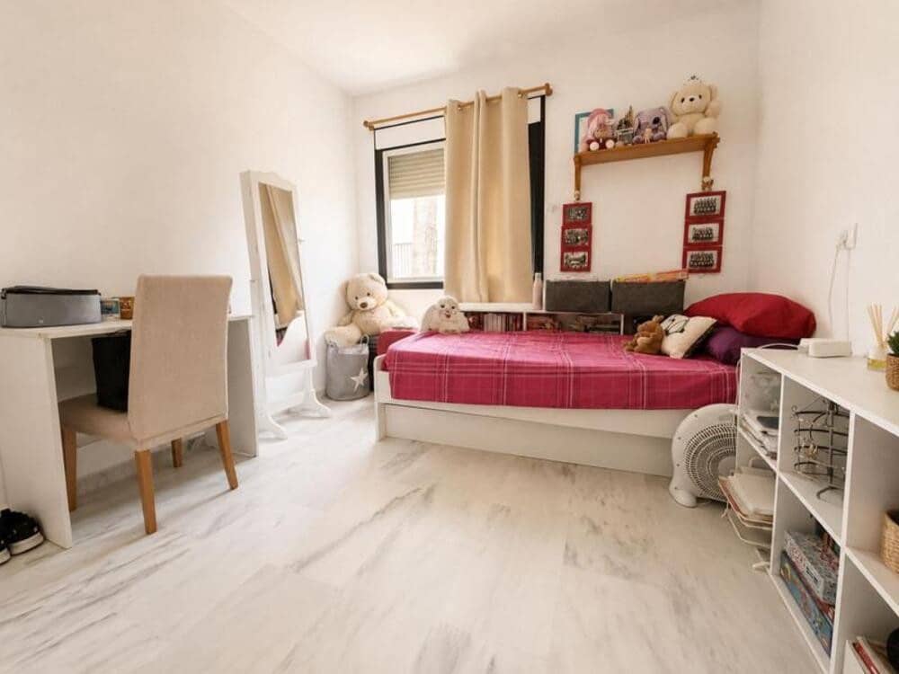 Casa de 4 habitaciones en Bel-Air en venta con piscina - 550.000 € (Ref: 10074856)
