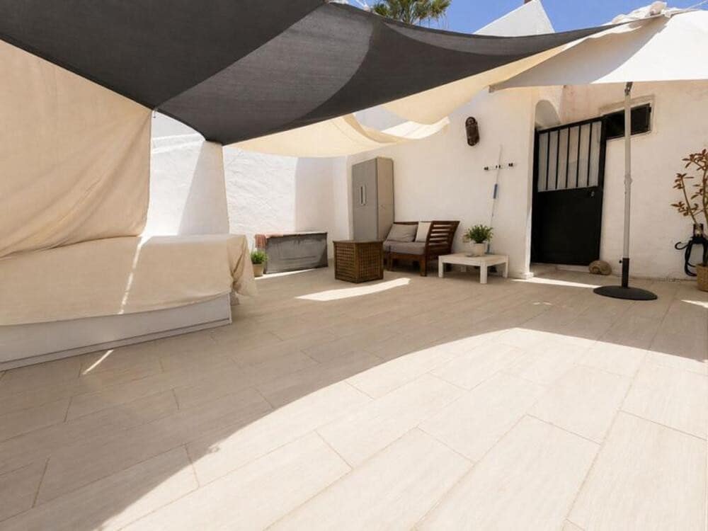 Casa de 4 habitaciones en Bel-Air en venta con piscina - 550.000 € (Ref: 10074856)
