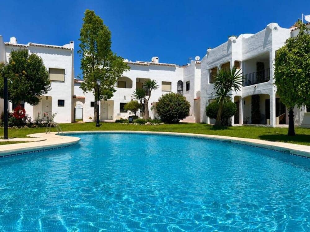 Casa de 4 habitaciones en Bel-Air en venta con piscina - 550.000 € (Ref: 10074856)