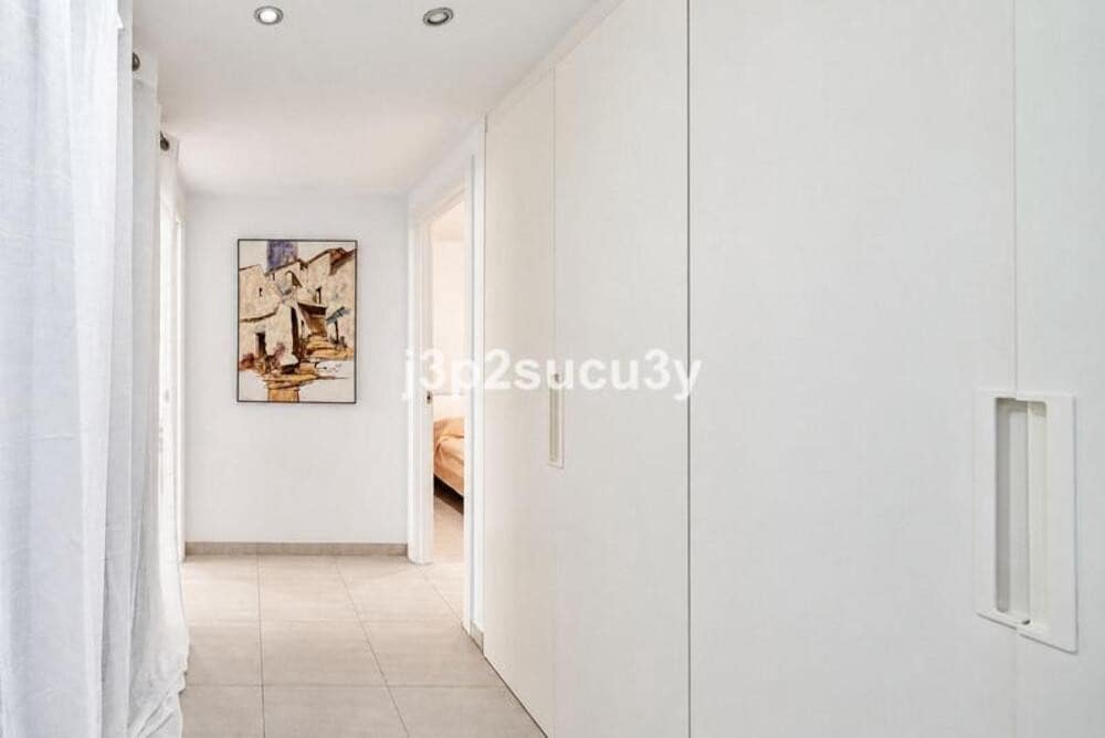 5 bedroom Villa for rent in Guadalmina with pool garage - € 8,500 (Ref: 10077543)