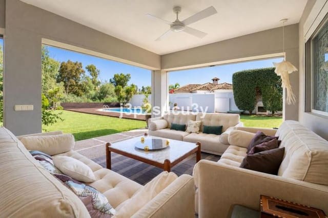 5 quarto Moradia para arrendar em Guadalmina Baja, Marbella com piscina garagem - 8 500 € (Ref: 10077543)