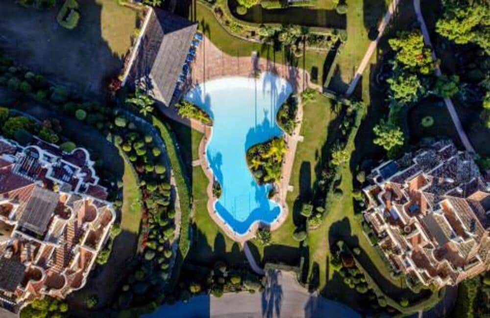 3 soveværelse Lejlighed til leje i Benahavis med swimmingpool garage - € 5.500 (Ref: 10077545)