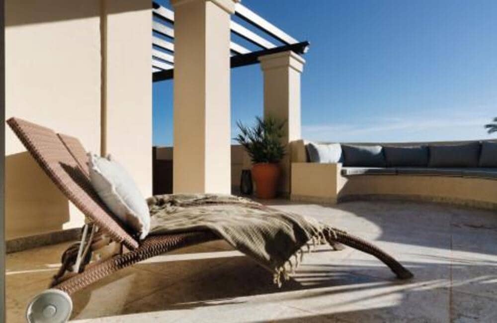 3 soveværelse Lejlighed til leje i Benahavis med swimmingpool garage - € 5.500 (Ref: 10077545)