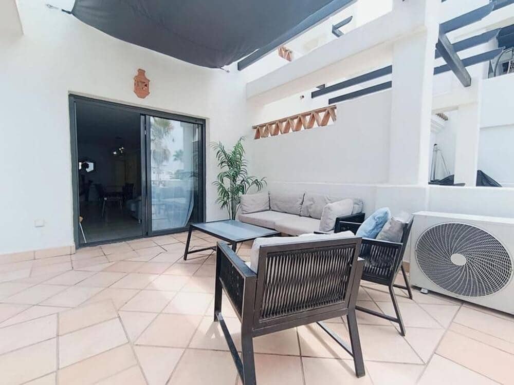 2 Zimmer Apartment zu vermieten in Estepona mit Pool Garage - 1.950 € (Ref: 10077546)