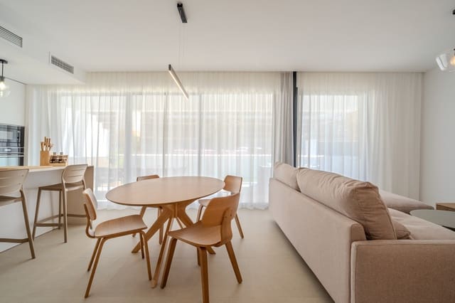 Maison de Ville de 3 chambres à louer à El Paraiso, Estepona avec piscine garage - 4 500 € (Ref: 10077547)