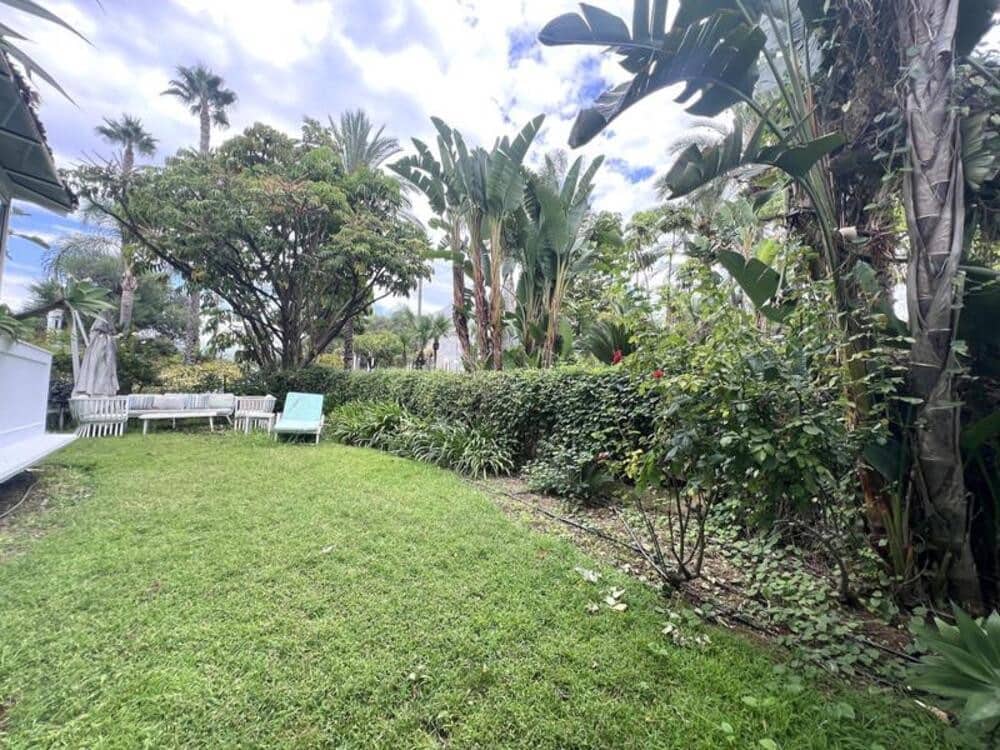 Appartement de 3 chambres à louer à Marbella avec piscine garage - 6 000 € (Ref: 10077548)