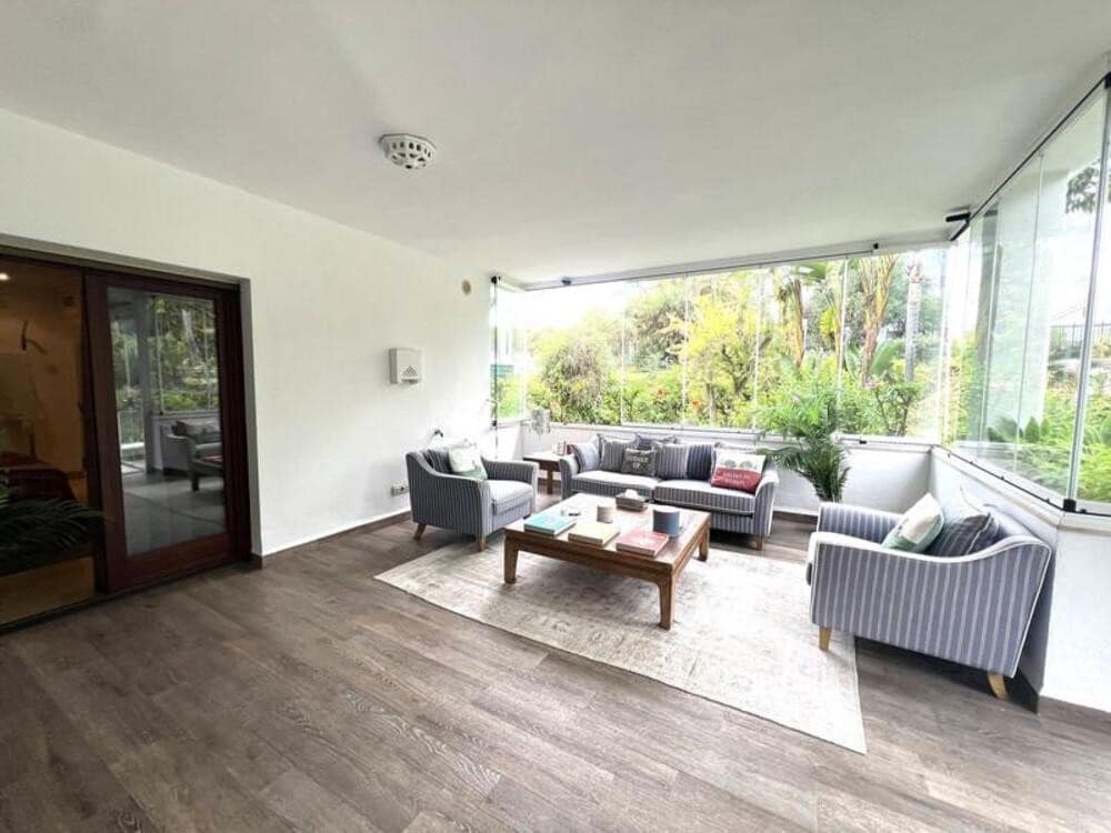 Appartement de 3 chambres à louer à Marbella avec piscine garage - 6 000 € (Ref: 10077548)