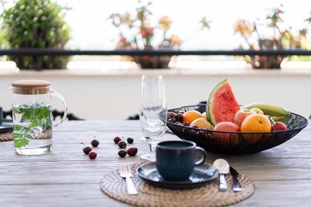 3 soveværelse Penthouse til leje i Marbella med swimmingpool garage - € 3.000 (Ref: 10077549)
