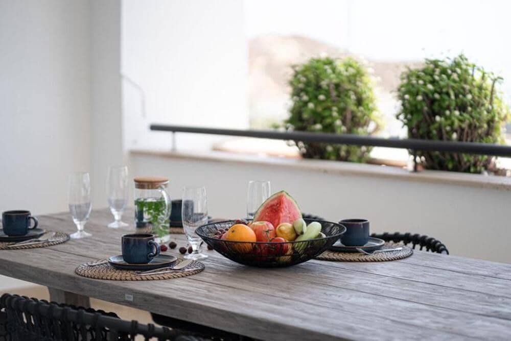 3 soveværelse Penthouse til leje i Marbella med swimmingpool garage - € 3.000 (Ref: 10077549)