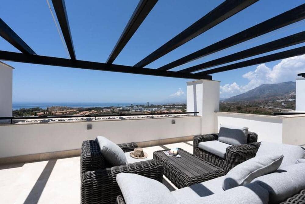 3 soveværelse Penthouse til leje i Marbella med swimmingpool garage - € 3.000 (Ref: 10077549)