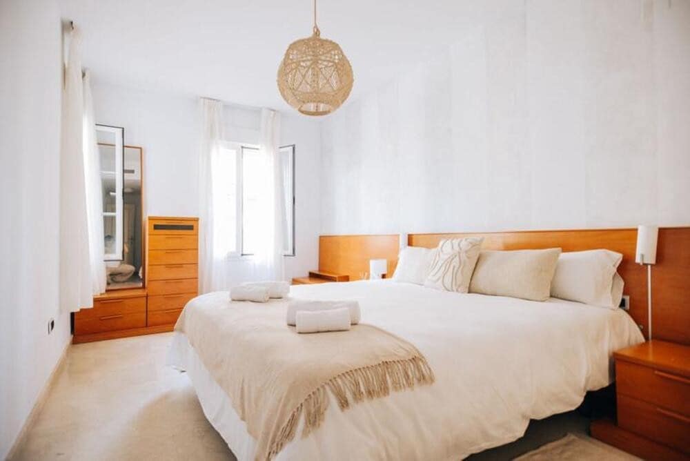 2 sovrum Lägenhet att hyra i Marbella med pool garage - 2 150 € (Ref: 10077550)