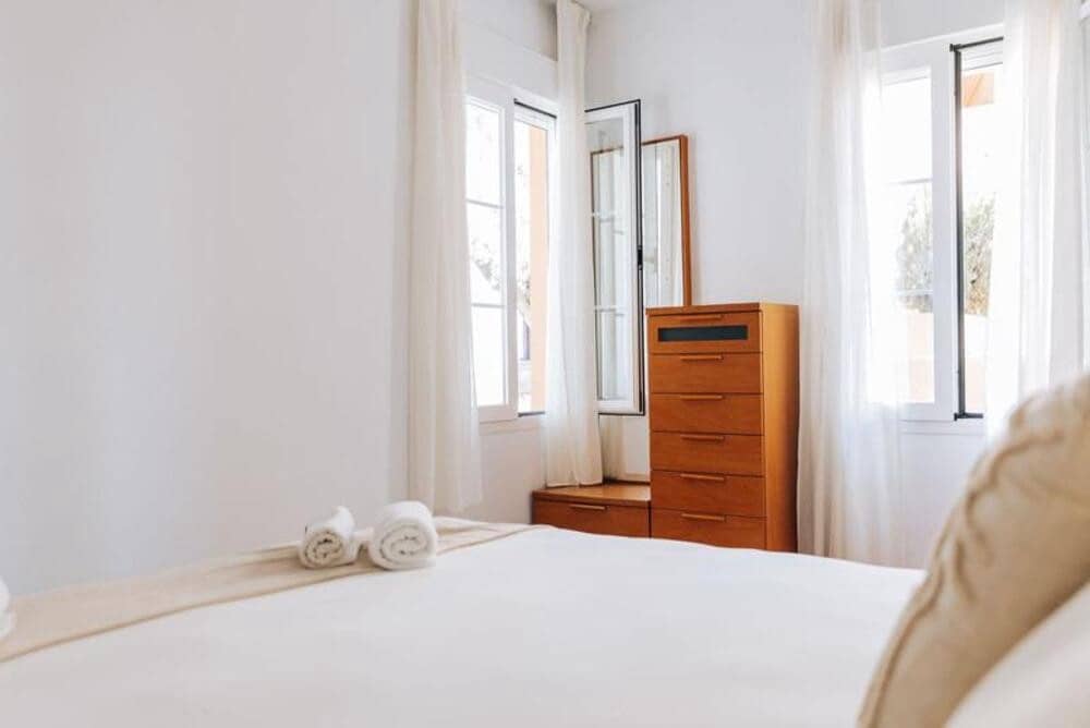 2 sovrum Lägenhet att hyra i Marbella med pool garage - 2 150 € (Ref: 10077550)